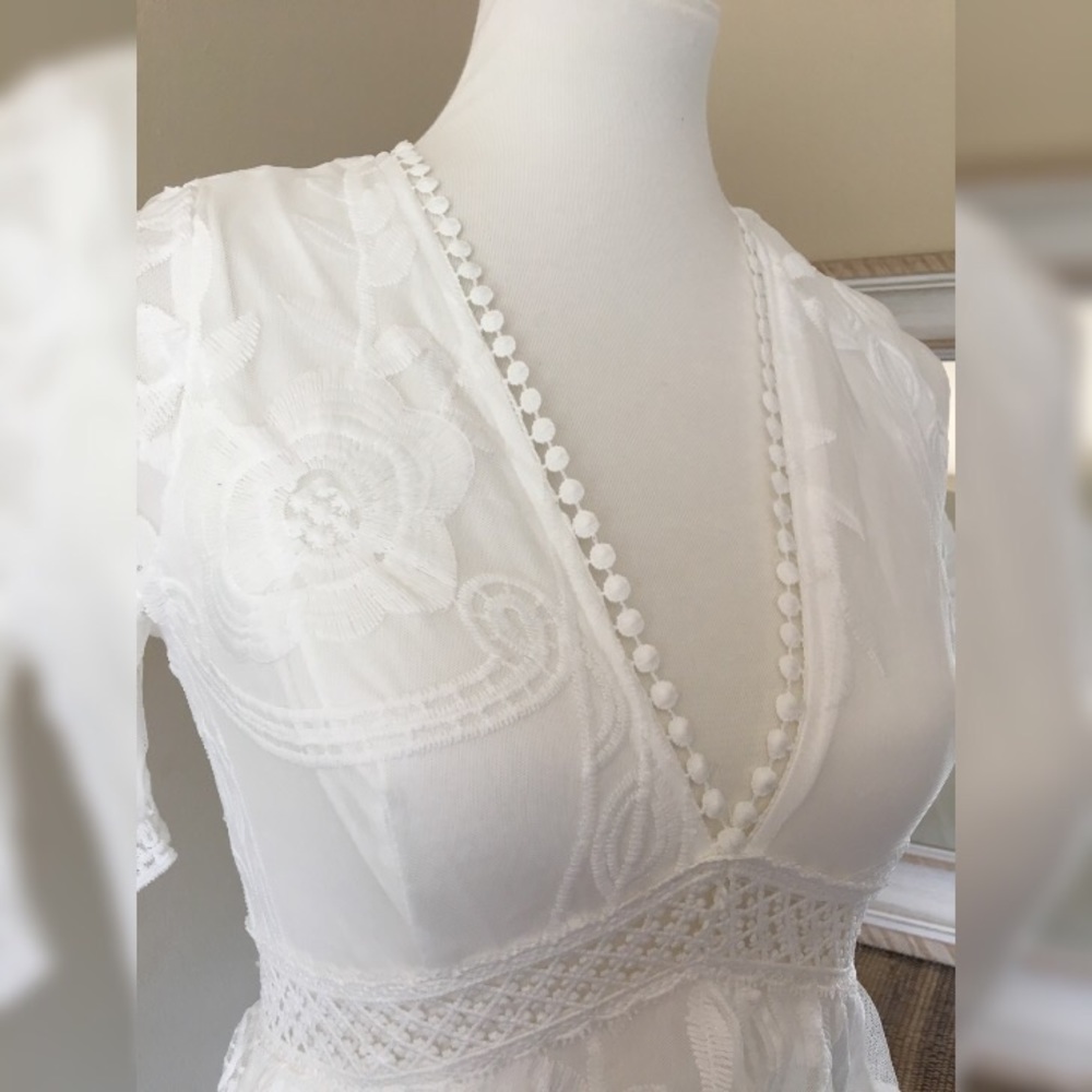 Low Cut Lace Dress